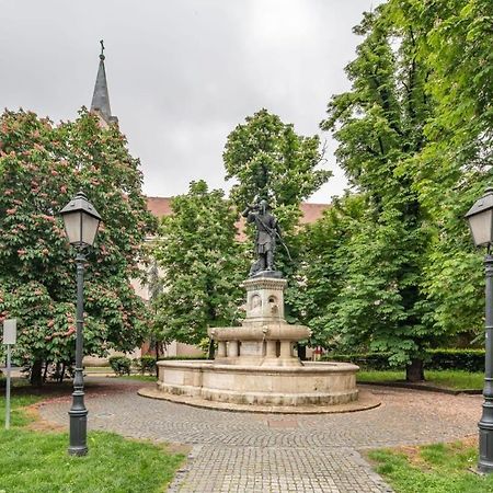 Castle View - New - Romantic Budapest Exterior photo